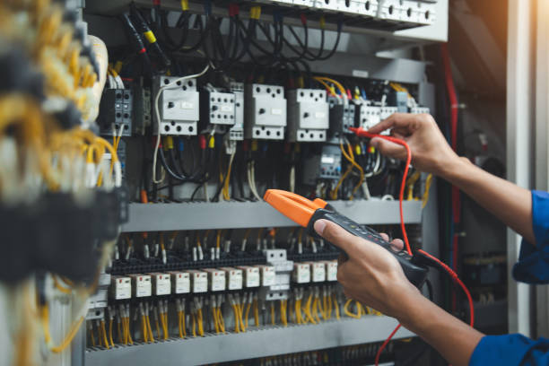 Best Affordable Emergency Electrician  in Myrtle Grove, NC