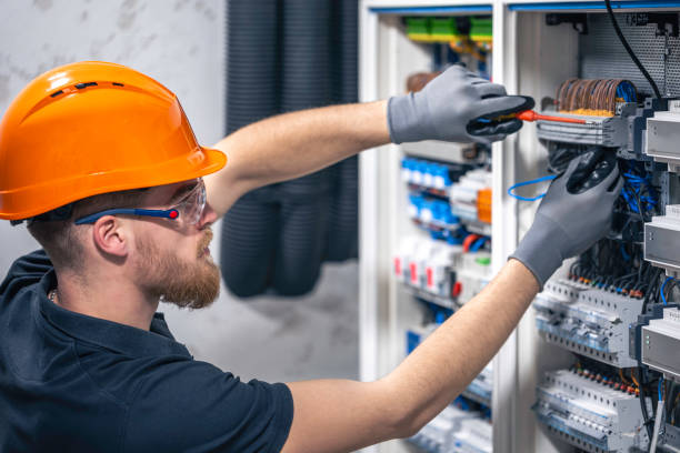 Best Emergency Electrical Repair  in Myrtle Grove, NC
